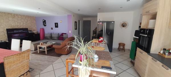 Maison à vendre 7 pièces 145m² Proche COSNE D'ALLIER (03)