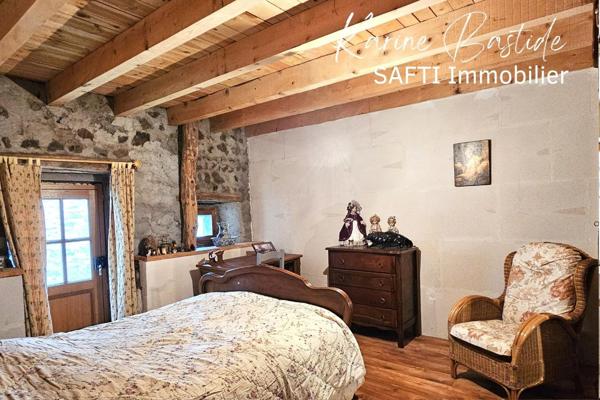 Maison de charme dans village tranquille
