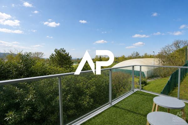 Appartement Rueil Malmaison 3 pièce(s) 62,55m2 €450 000 ** - Référence 18469