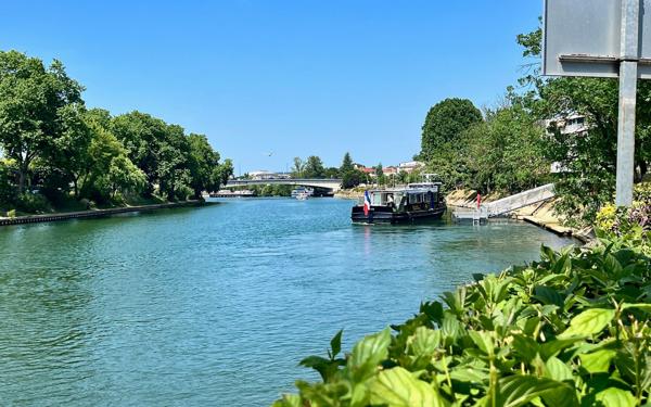 Appartement à vendre    3 pièces • 77,01 m2 Bry-sur-Marne