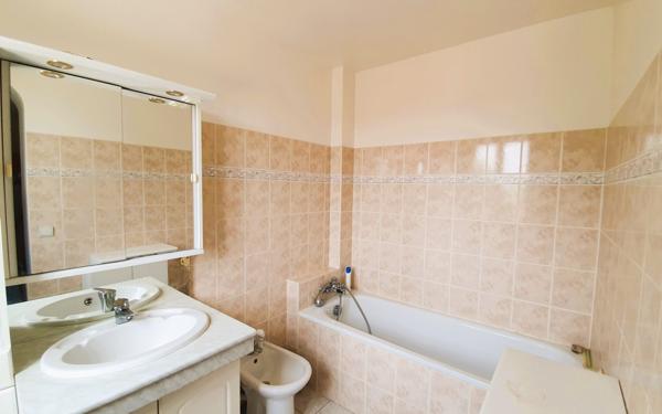 Maison à vendre    5 pièces •  Brie-Comte-Robert