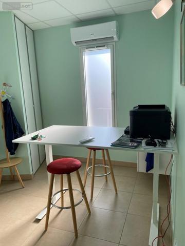 Local Professionnel et commercial à vendre à Sallertaine en Vendée (85300), ref : 092/M/2524-85092