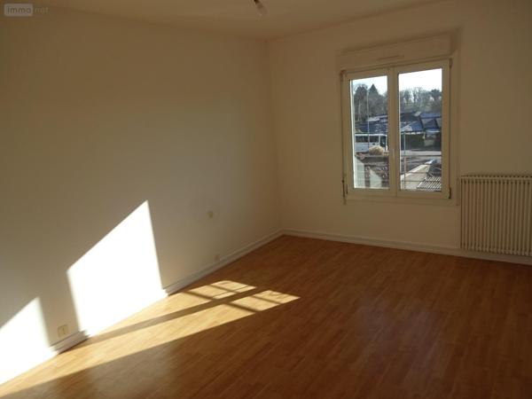 Appartement à louer à Fougères en Ille-et-Vilaine (35300), ref : 036/704