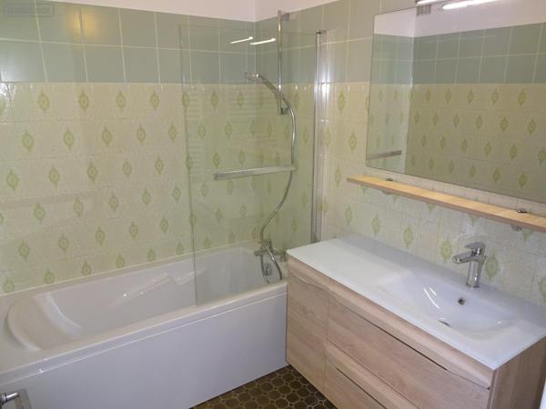 Appartement à louer à Fougères en Ille-et-Vilaine (35300), ref : 036/704