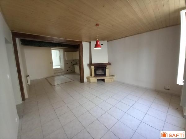 MAISON 96M2 ,3 CHAMBRES,DEPENDANCE ET JARDIN