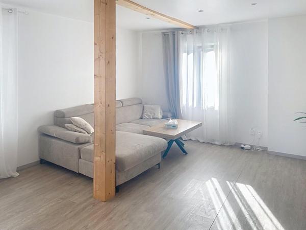 Maison rénovée idéalement placée