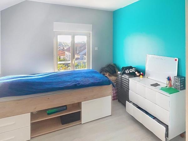 Maison rénovée idéalement placée