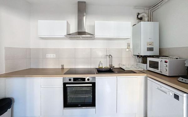 Appartement à vendre    2 pièces • 55 m2 Tours