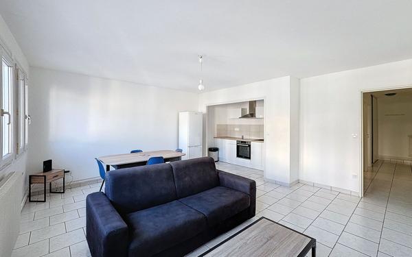 Appartement à vendre    2 pièces • 55 m2 Tours