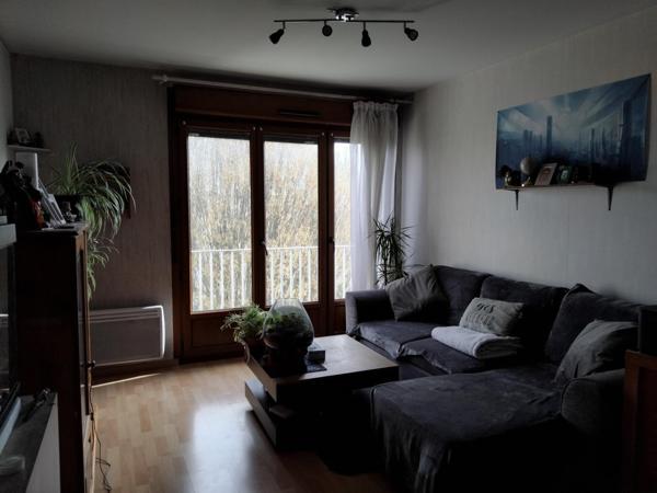 Appartement 2 pièces, troisième et dernier étage