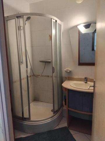 Appartement 2 pièces, troisième et dernier étage