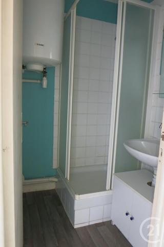 Appartement F3 à vendre  3 pièces - 51,60 m2 MONTLUCON - 03