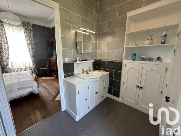 Maison à vendre 8 pièces 258 m² Château-Thierry