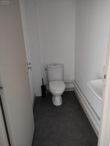 Local commercial à louer à Saint-Malo en Ille-et-Vilaine (35400), ref : LOCVH   
Boulevard des Talards