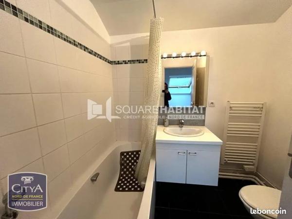 Appartement à louer 4 pièces 104m² Marcq-en-Barœul (59700)