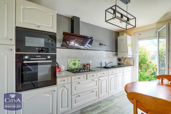 Maison à vendre 3 pièces 89.18m² Bouchemaine (49080)