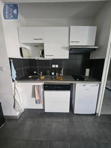 Appartement à louer 2 pièces 44.61m² Lormont (33310)