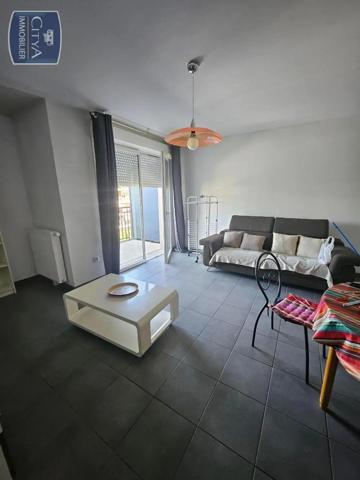 Appartement à louer 2 pièces 44.61m² Lormont (33310)