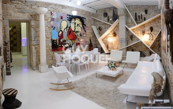 Joli Canut au calme avec de beaux volumes