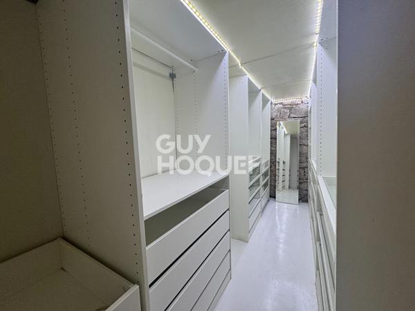 Joli Canut au calme avec de beaux volumes