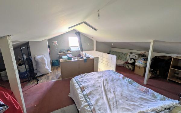 Maison à vendre    7 pièces •  Malissard