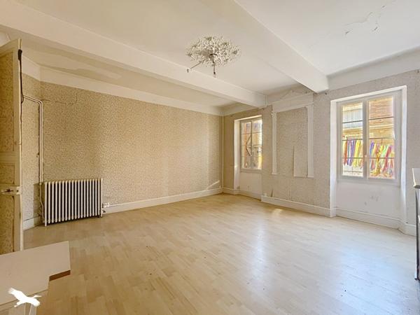 Immeuble à vendre 93 900 € Castelsarrasin 292 m² DPE E