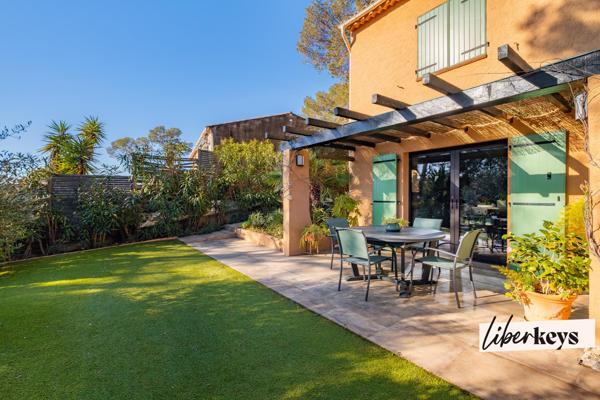 Charmante villa dans le quartier de la Tour de Mare à Fréjus.