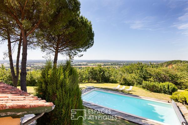 Maison d’architecte avec piscine et vue exceptionnelle proche de Montauban