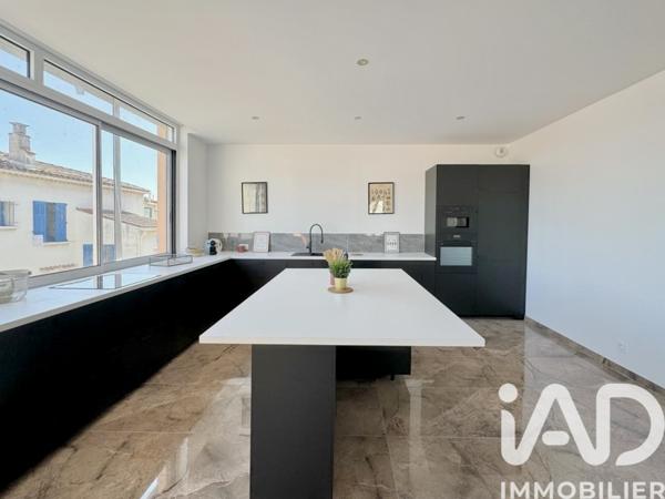 Appartement à vendre 4 pièces 165,16 m² Martigues