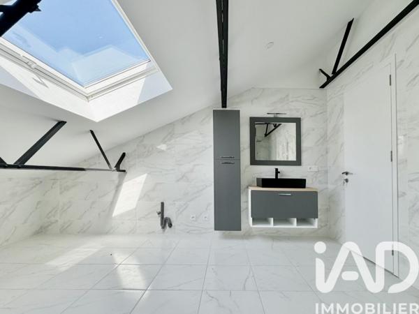 Appartement à vendre 4 pièces 165,16 m² Martigues