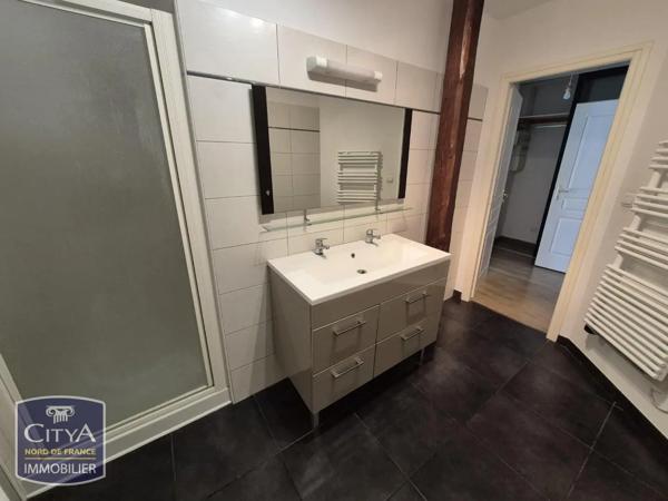 Appartement à louer 2 pièces 42.98m² Cambrai (59400)