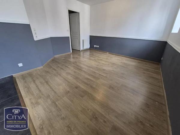 Appartement à louer 2 pièces 42.98m² Cambrai (59400)