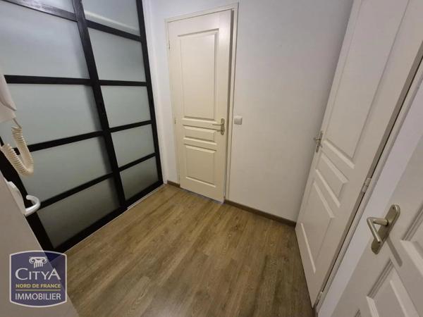 Appartement à louer 2 pièces 42.98m² Cambrai (59400)