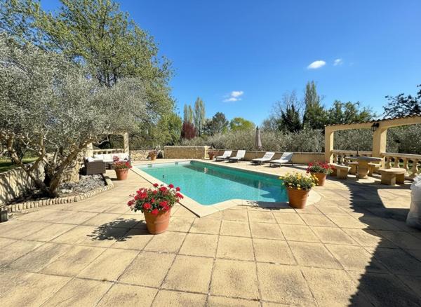 Villa Provençale avec Piscine, Calme Absolu et Aucun Vis-à-Vis  Exclusivité Lauris
