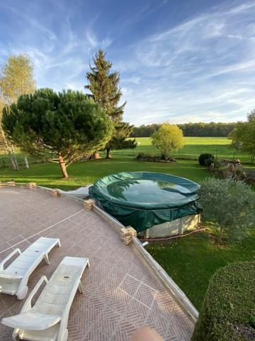 Maison 8 pièces 170m² sur 1.530m² de terrain