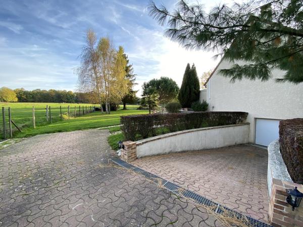 Maison 8 pièces 170m² sur 1.530m² de terrain