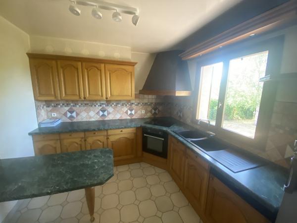 Maison 8 pièces 170m² sur 1.530m² de terrain