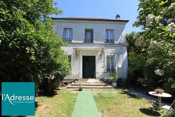 Le charme de l'ancien à Fleury Village