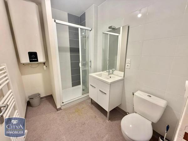 Appartement à louer 2 pièces 39.82m² Saint-Étienne (42000)