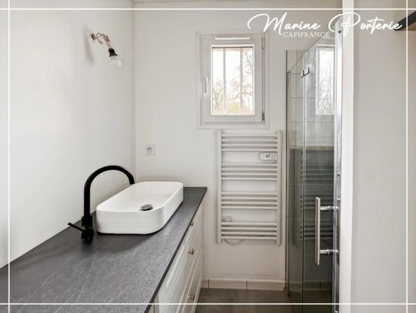 Castera verduzan - Maison de plain pied 100m² habitables - grand terrain plat