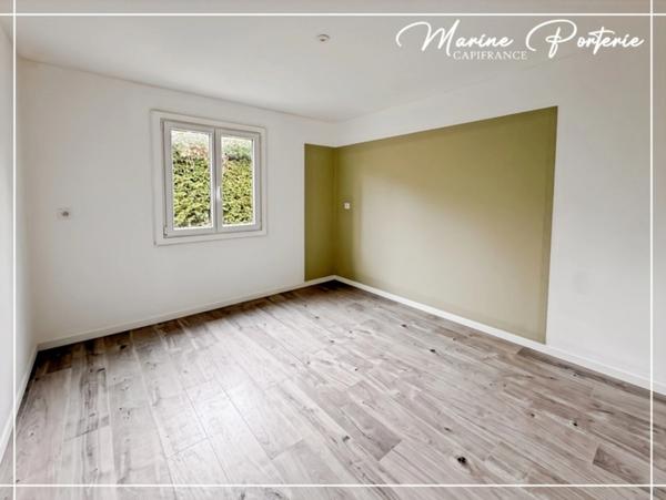 Castera verduzan - Maison de plain pied 100m² habitables - grand terrain plat