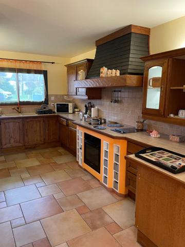 Maison à SAINTE-ANNE-D'AURAY, 56400 - 5 pièces 168m²