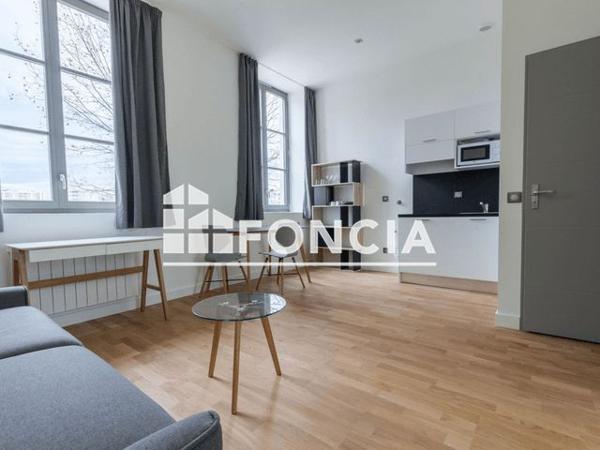 Location Studio 25.02 m² - 74 RUE D'YPRES Lyon 69004