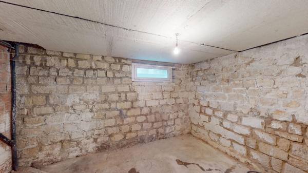 BAR LE DUC : Maison sur sous sol 80m², 4 pièces, 2 chambres, quartier calme et recherché