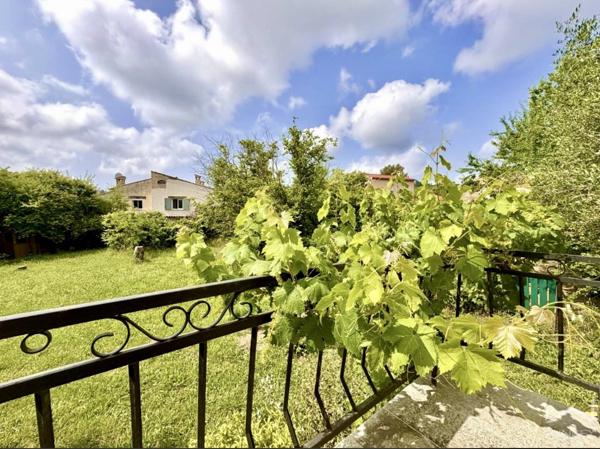 Saint-Jeannet (06640) ST JEANNET / MAISON INDIVIDUELLE / PISCINABLE / TERRAIN 1500M²