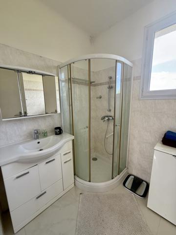 Saint-Jeannet (06640) ST JEANNET / MAISON INDIVIDUELLE / PISCINABLE / TERRAIN 1500M²