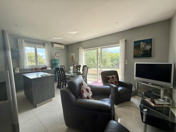 Saint-Jeannet (06640) ST JEANNET / MAISON INDIVIDUELLE / PISCINABLE / TERRAIN 1500M²