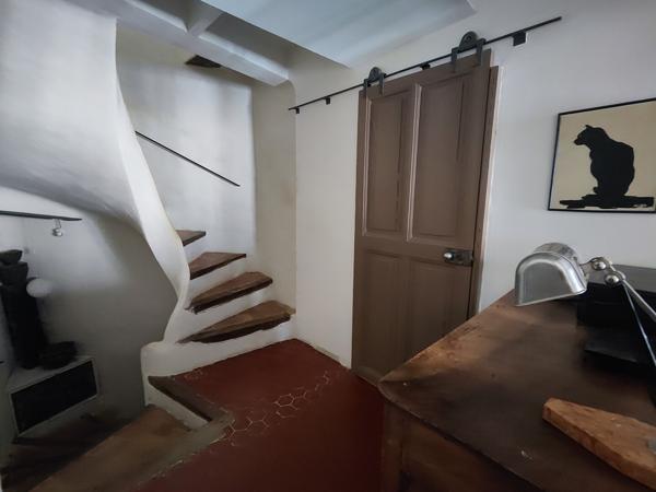 Lourmarin, beau duplex rénové , lumineux. 229 000 €