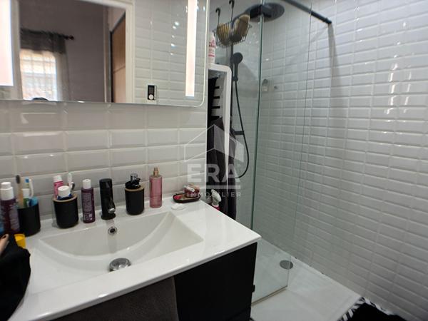 Maison à vendre T4 - Blois - Rénovée, jardin, terrasse, parkings, 3 Chbs + palier/mezzanine