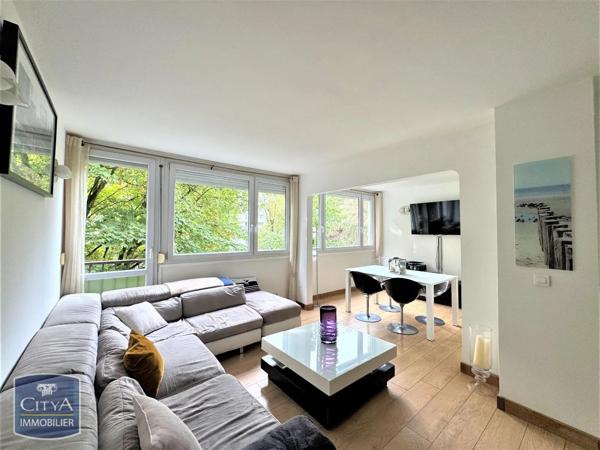 Appartement à louer 3 pièces 67.1m² Lille (59000)